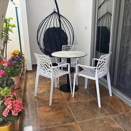 Denis Apartment