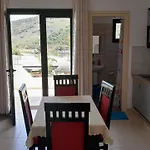 Denis